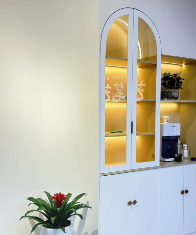 罗平画笔艺术培训学校有限公司