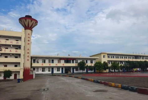 小溪乡初级中学