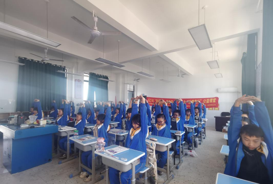 平潭县芬尾初级中学