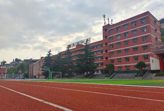 广元市朝天区朝天镇小学