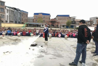 锣圩镇大杨中心小学