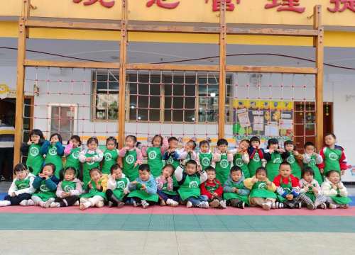 晋江市英林镇陈山村小学幼儿园