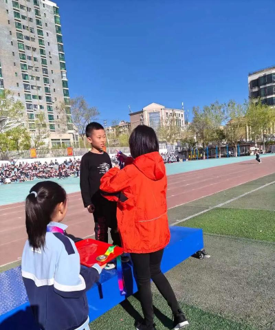 高坪区高坪镇第八小学