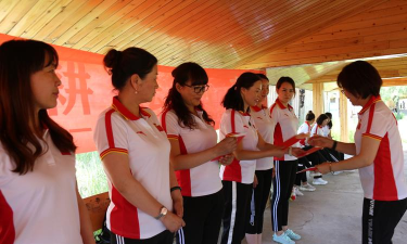 新疆生产建设兵团农十师北屯幼儿园