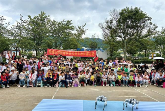 屏边县和平乡百福小学