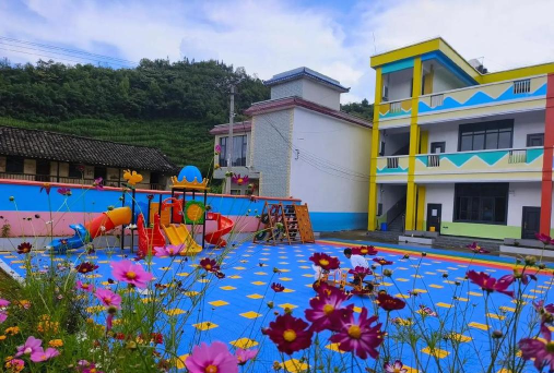 龙岩市新罗区东肖街道溪连村幼儿园