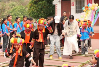 泗城览金村中心小学