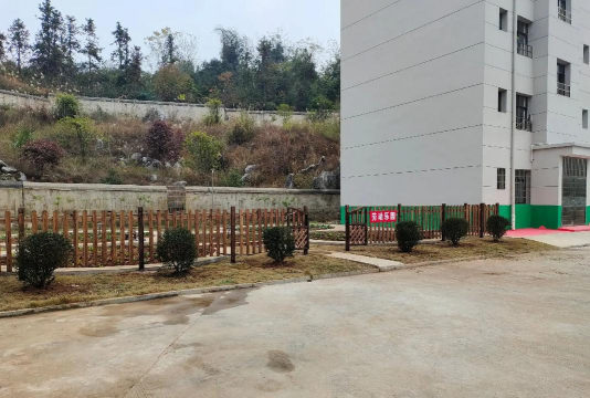 大足县高坪乡中心小学