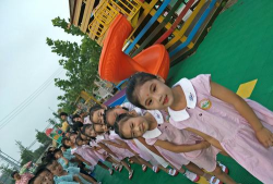 白塔镇小店村幼儿园