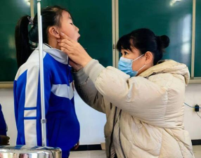 贵德县河西镇中心小学