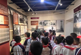 阜康市天龙小学