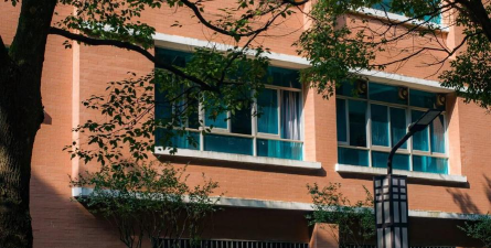 遵义县高坪镇新黔中学