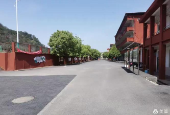 成都高新区石羊中学校