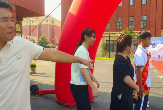 昆明第十五中学