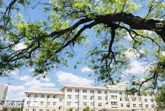 北京市房山区房山中学