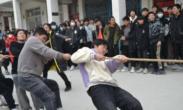 西平县师灵初级中学