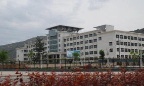 甘肃庄浪紫荆中学