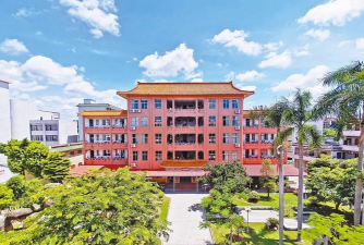 云浮市罗定中学