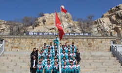 上海凉城第二小学