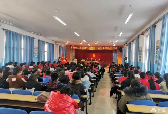 富锦市二龙山镇新建中心校