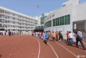 襄樊市第三十三中学