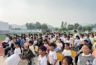 官场乡官场中心小学