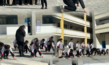 镇安县柴坪镇初级中学