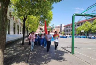 洞口县高沙镇中心小学