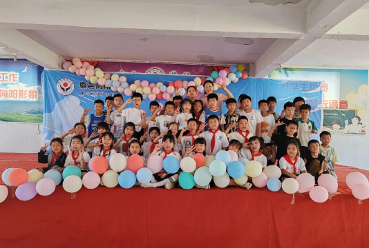 太原市尖草坪区向阳镇向阳中心校