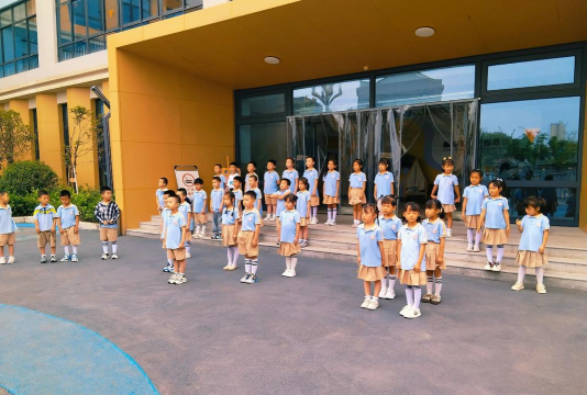 涡阳县青町镇放心幼儿园