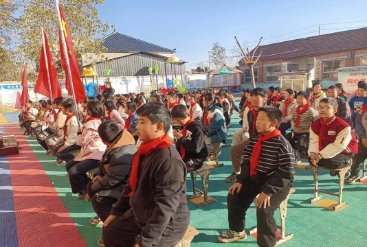 五寨县韩家楼乡李庄中心小学