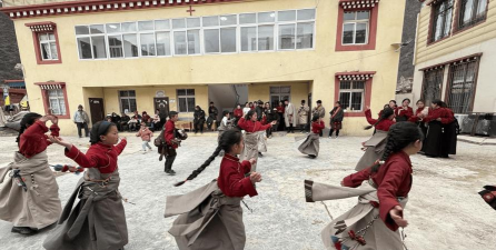 昌都地区江达县波罗乡中心校