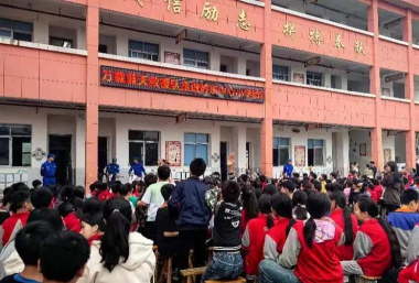 东安县水岭乡水岭中心小学