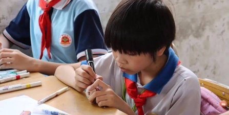 大江镇伍时畅纪念小学