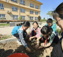 新乡市牧野区牧野第一中心小学