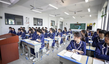 宁波北仑弘途技工学校