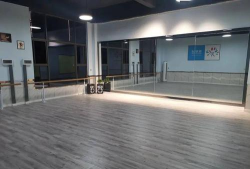 眉山市彭山区缤纷艺术培训学校有限公司