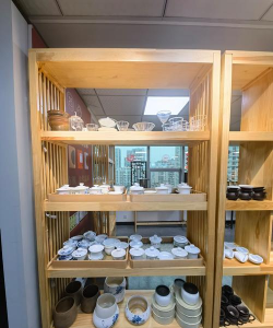 贵港市港南区欣欣向亮文化艺术有限责任公司