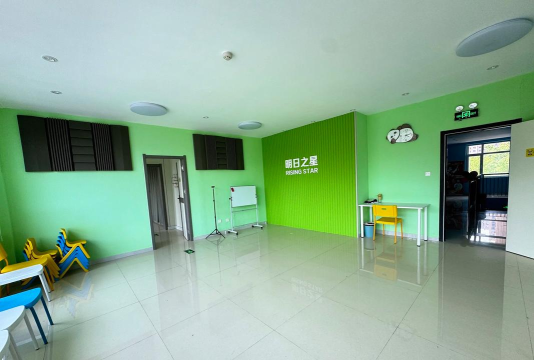 东莞市常平舞颜六色培训中心有限公司