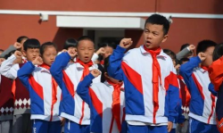 盘龙区东华一小