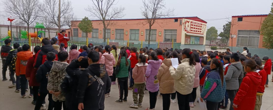 唐河县少拜寺镇中心小学