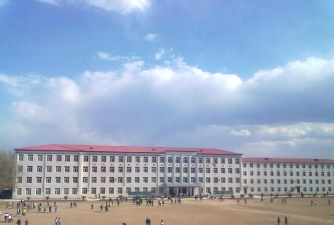 宾县鸟河乡第三中学