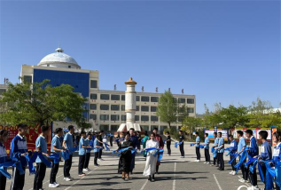 乌拉特后旗蒙古族中学