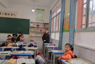 云南省罗平县阿岗中心学校