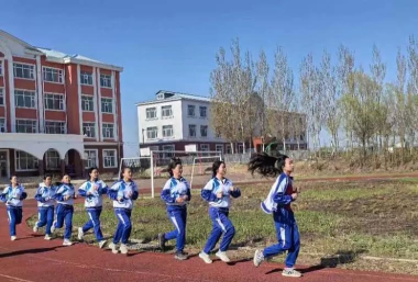 三台县西丰初级中学校