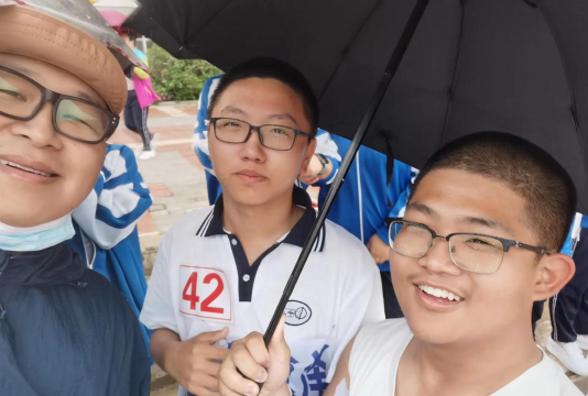 绥化市北林区宝山镇第一中学