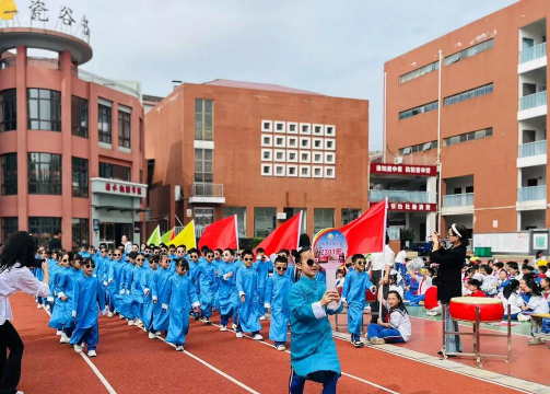 隆阳区实验小学