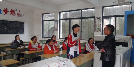 仁寿县富加镇东风村小