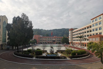 连平县元善镇中心小学