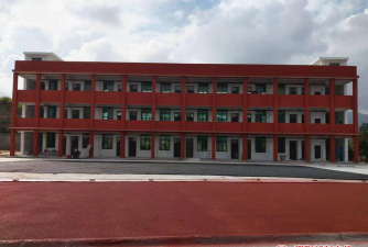 高莞镇中平小学